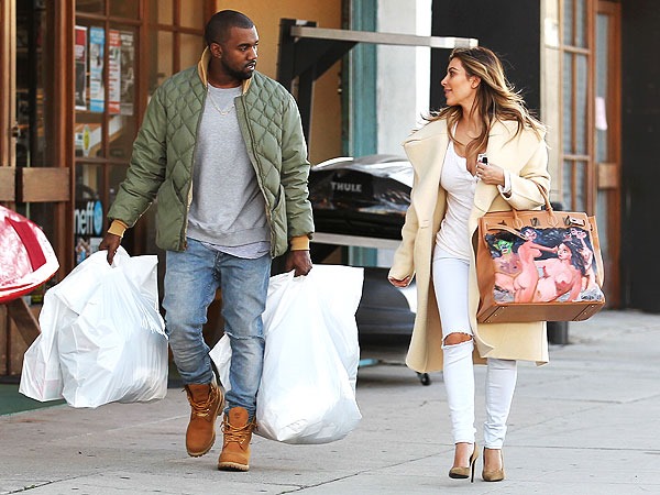 Kim Kardashian's Handbag 