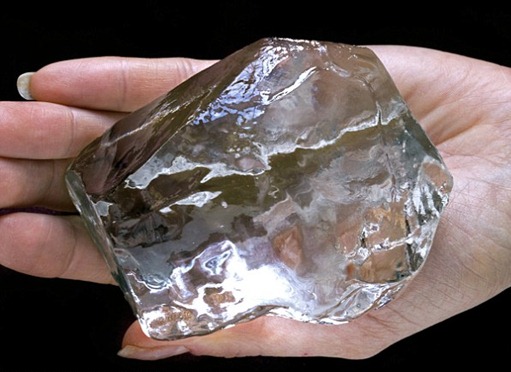 uncut-cullinan-diamond