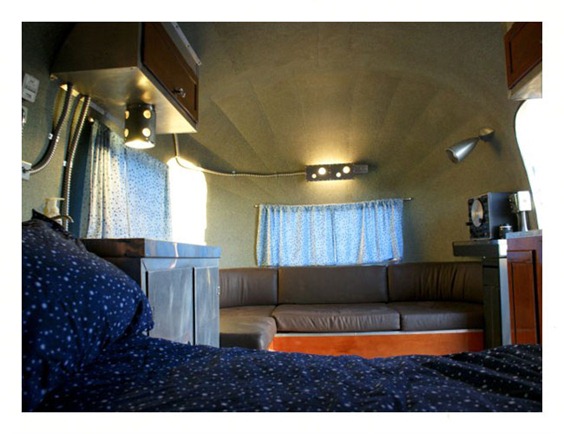 integratrailor.couch
