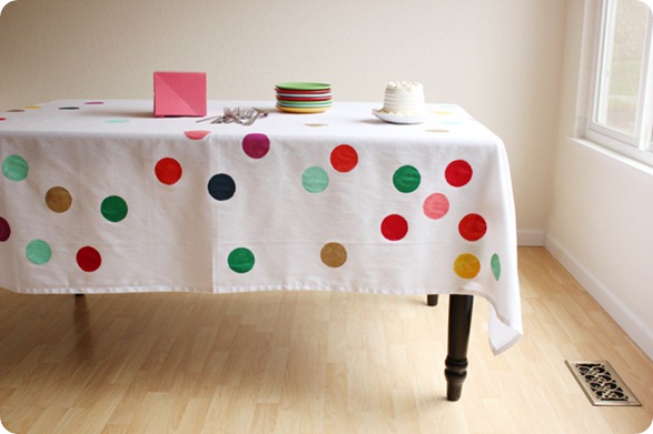 confetti-tablecloth